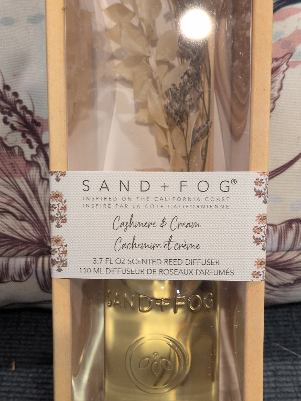 Sand + Fog Cashmere & Cream Scented Reed Diffuser